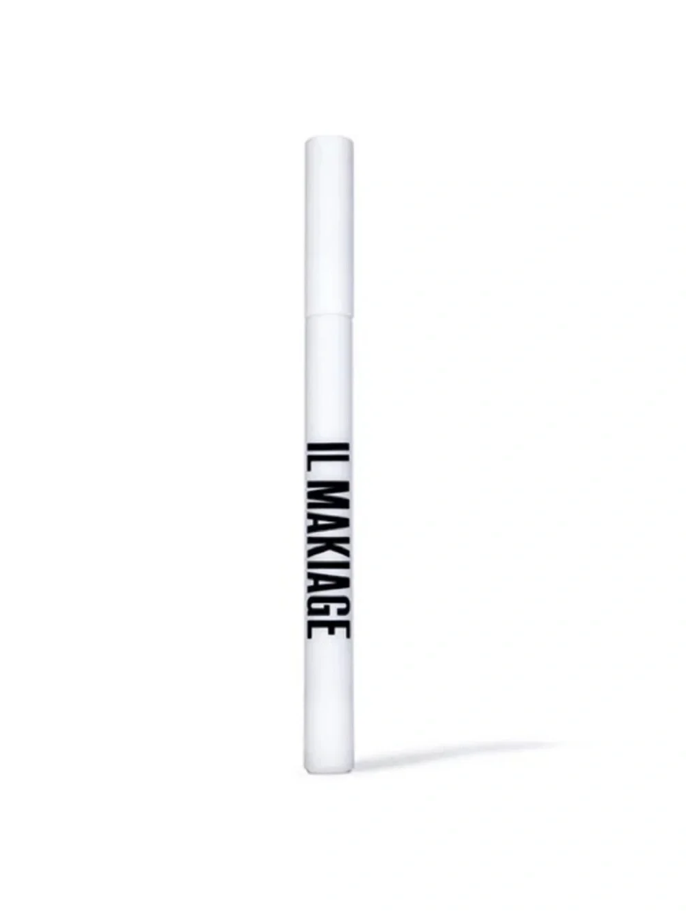 IL Makiage Black Card Liquid Eyeliner- waterproof, pigmented, precise, vegan